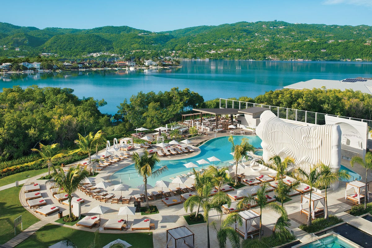 BREATHLESS MONTEGO BAY RESORT & SPA